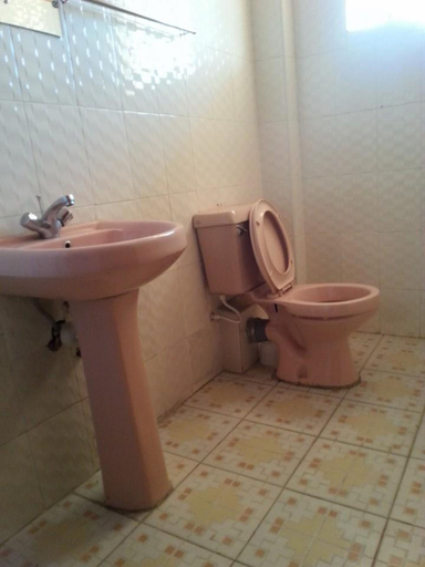 Bathroom, Alpine Hotel Limited, Nakuru., Nakuru Town East
