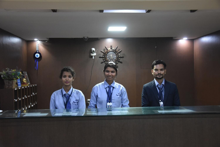 Others 5, Hotel Royal Regency, Nagpur
