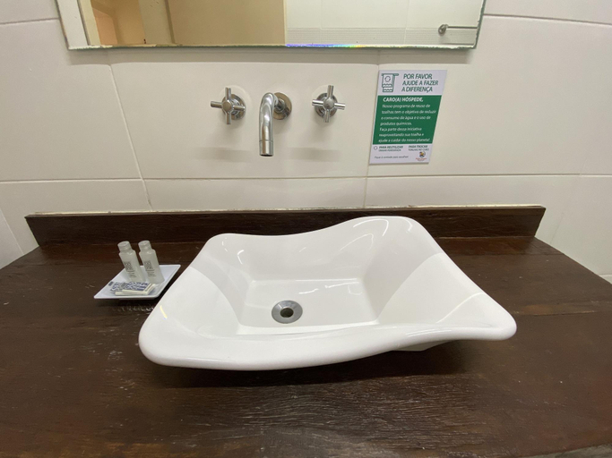 Bathroom 4, Suíte Lázaro, Ubatuba