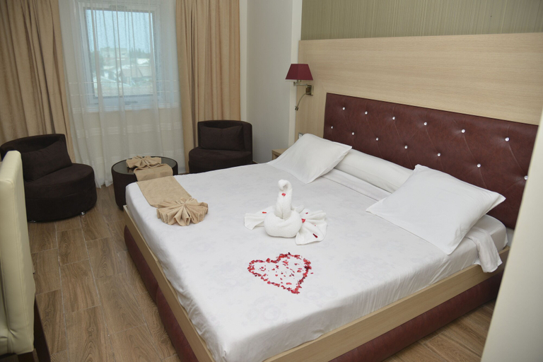 Bedroom 2, Hotel Amsterdam, Rouiba