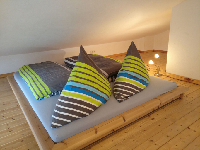 Bedroom 5, Sund, Aurich
