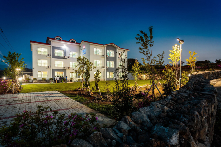 Exterior & Views 2, Nadia Pension, Jeju