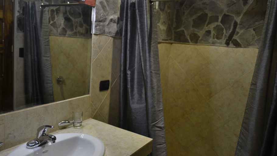 Bathroom, La Villa Creole, Garabito