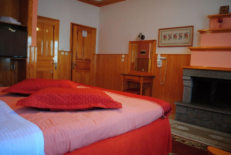 Bedroom 2, Asteri Metsovo, Epirus