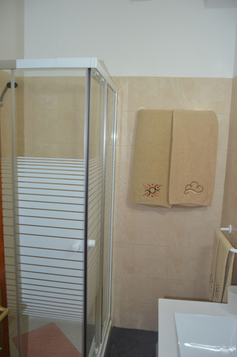 Bathroom 3, Armação Beach Residences, Silves