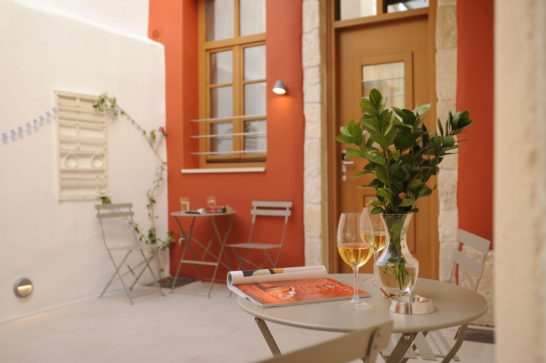 Veranda Rossa Suites, Crete