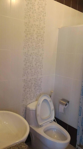 Bathroom 4, Khwan Darunee, Muang Nakhon Nayok