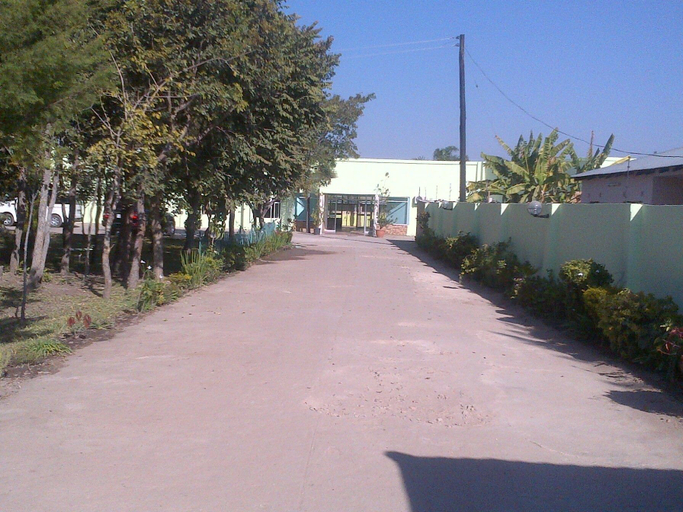 Others 5, Richland Lodge Choma, Choma