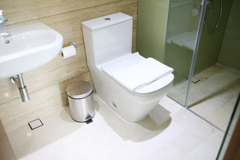 Bathroom 5, Vortex Suite KLCC by Idaris, Kuala Lumpur