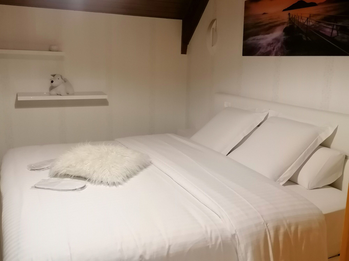 Bedroom 3, Chambre du Jardin Fleuri, Seine-Maritime