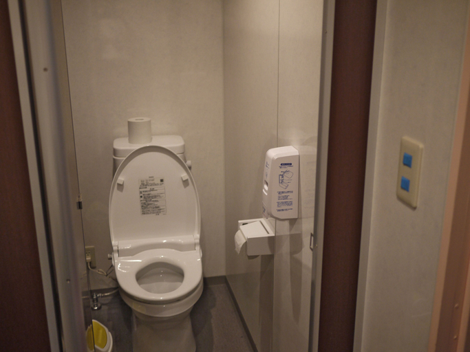 Bathroom 5, Hotel Sun Plaza 2, Osaka
