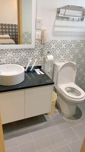 Bathroom 5, Pensao Elegante, Macao