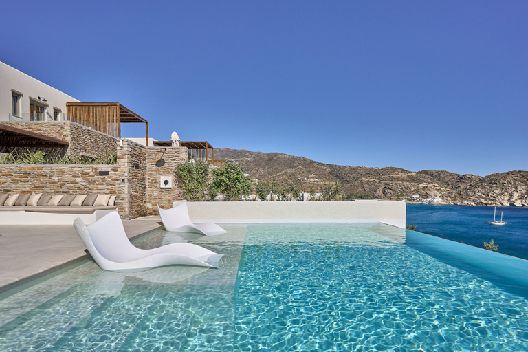 Sport & Beauty 3, Ios Grand Pool Suites, South Aegean