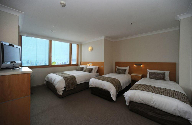 Bedroom 4, Smiggins Hotel, Snowy River