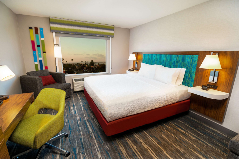 Bedroom 3, Hampton Inn & Suites Imperial Beach San Diego, San Diego