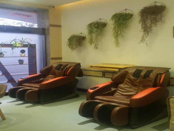 Exterior & Views 3, 7 Days Premium·Xinyang Railway Station Culture Center, Xinyang