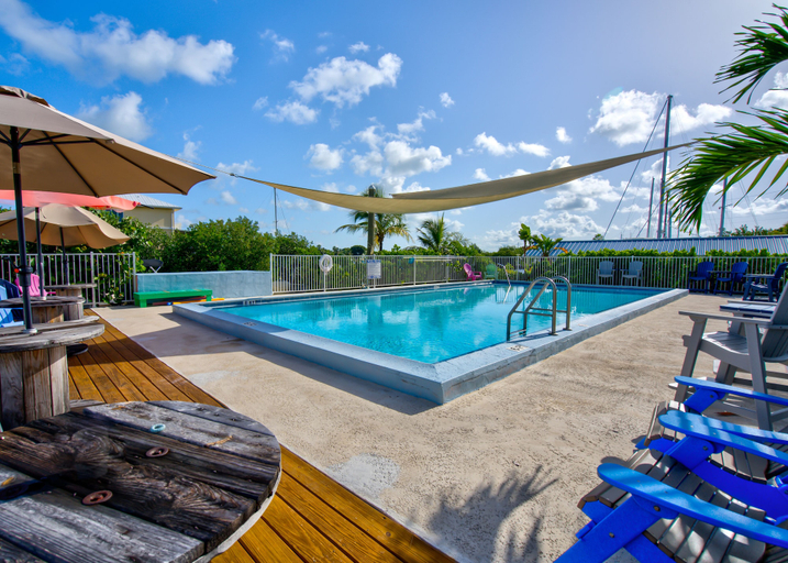Sport & Beauty 4, Aqua Lodge Rentals At Coconut Cay, Monroe
