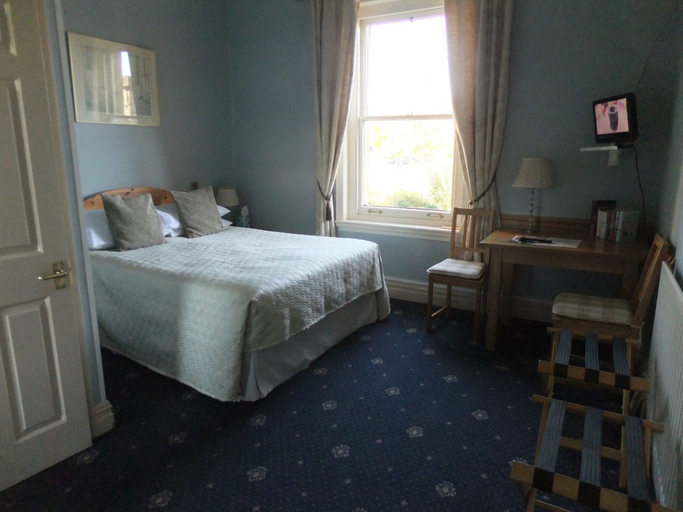 Bedroom 2, Elgin Villa, Bath and North East Somerset