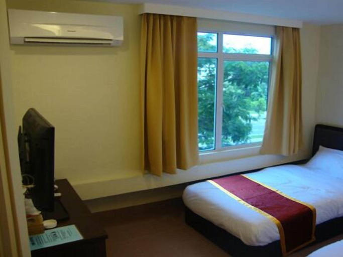 Bedroom 3, DM Hotel, Kota Kinabalu