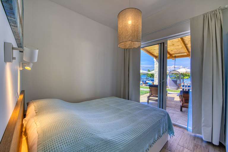 Bedroom 5, Dalmatian Pearls, Pašman