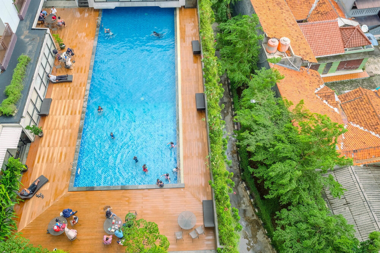 Sport & Beauty 5, Comfortable and Cozy Living Studio Room Apartment at Dave By Travelio, Depok