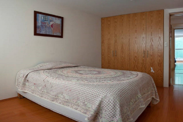Bedroom 2, Amores 937, Mexico City