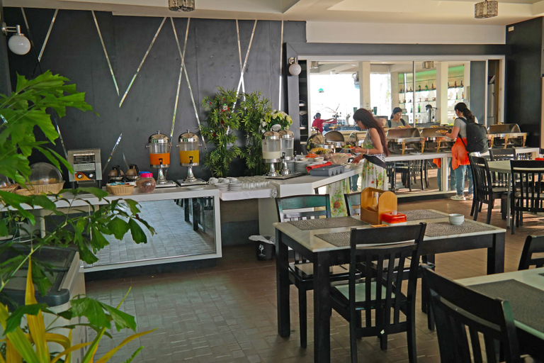 Food & Drinks 5, Almali Rawai Beach Residence, Phuket Island