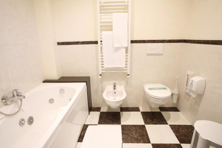 Bathroom 4, Hotel Isola di Caprera, Venezia