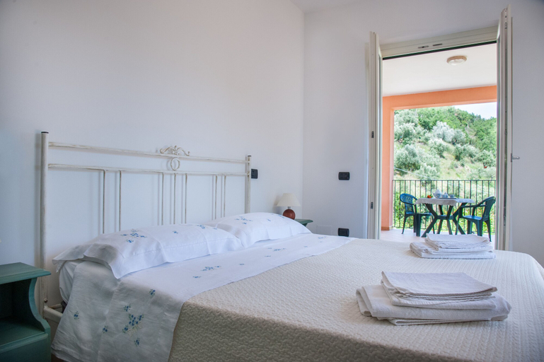 Bedroom 2, Affittacamere Il Melograno, Salerno