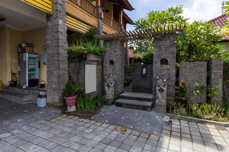 Exterior & Views 2, RedDoorz @ Danau Tamblingan Sanur, Denpasar
