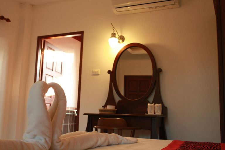 Bedroom 3, Waterside Resort, Pran Buri