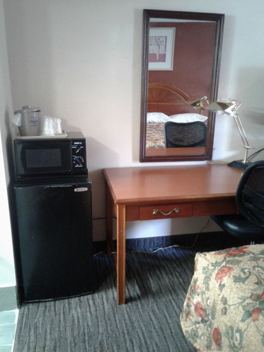 Others 4, Budget Inn Express, Anderson