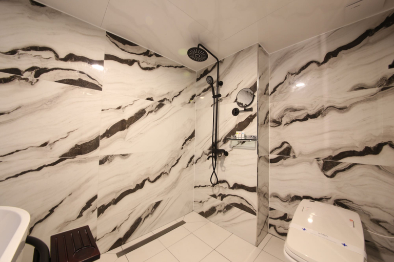 Bathroom 4, KAMA Hotel, Jeonju