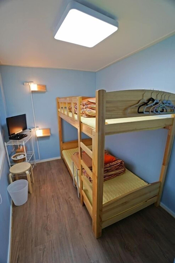 Bedroom 4, 710 Guest house Yellow, Haeundae