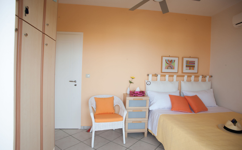 Bedroom 5, Stamatakis Studios, Crete