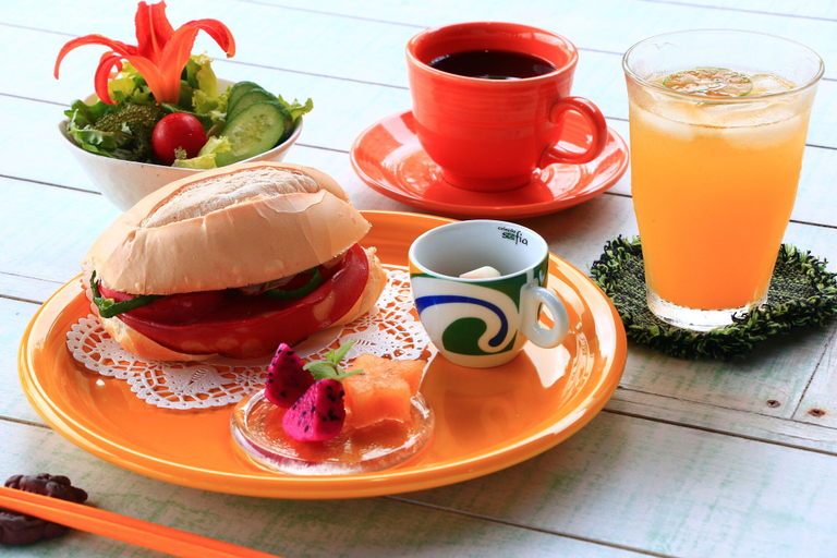 Food & Drinks 5, Retreat House IPE, Nago