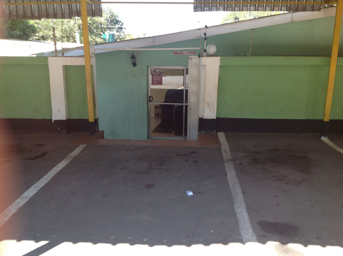 Exterior & Views, Rite Inn, Livingstone