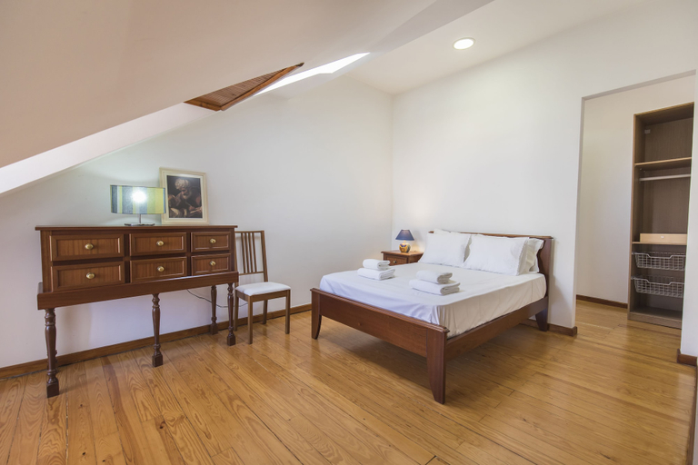 Bedroom 5, Santa Justa Elevator by Rentestate, Lisbon