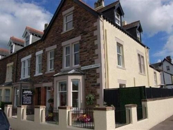 Exterior & Views 2, Salisbury Guest House, Cumbria