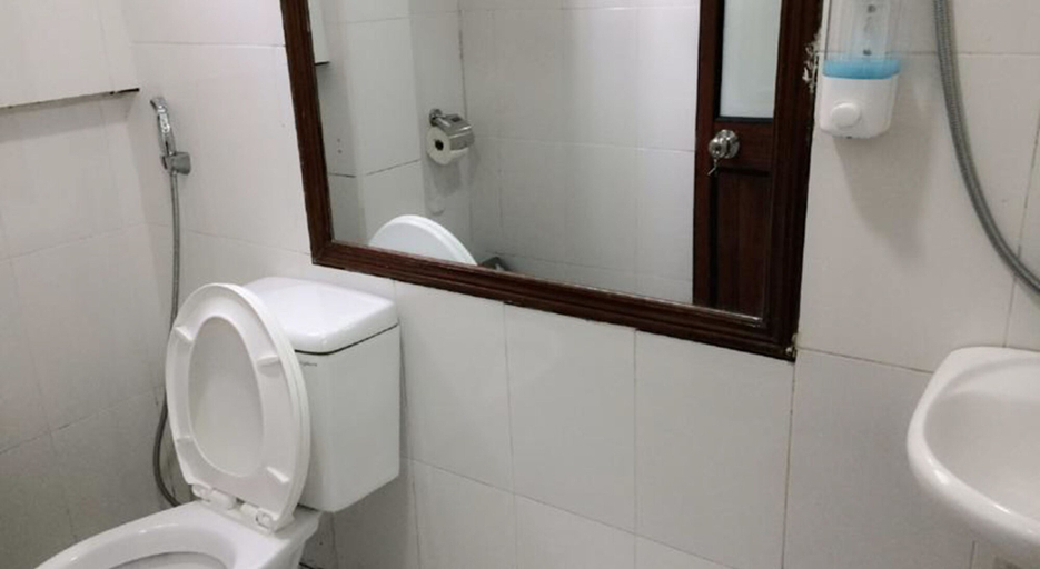 Bathroom 4, Hanoi Pearl Hostel, Hoàn Kiếm