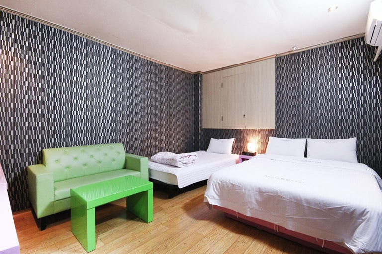 Bedroom 4, Apple House Mini Hotel, Gyeongju