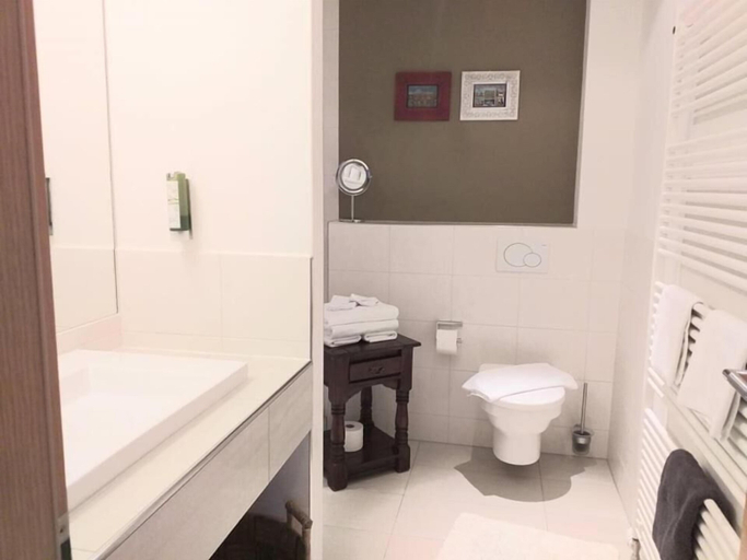 Bathroom 5, GästeHaus Auler Hof, Bernkastel-Wittlich