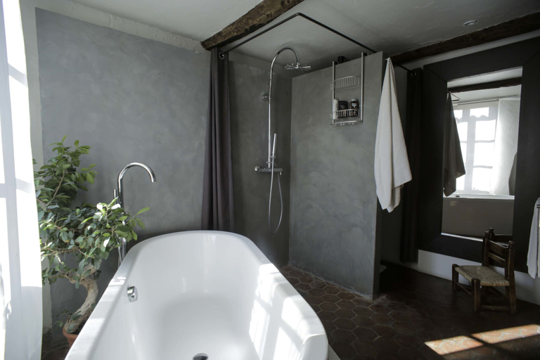 Bathroom 5, La Maison Aux Bonsaïs, Alpes-Maritimes
