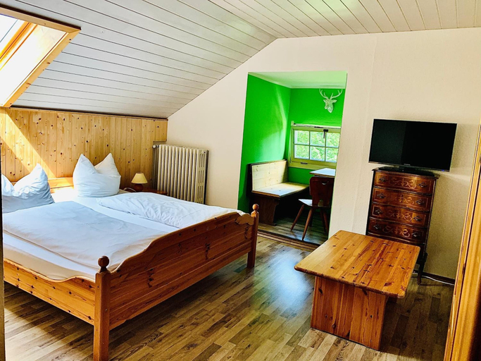 Bedroom 3, Gästehaus Hohe Tannen, Garmisch-Partenkirchen