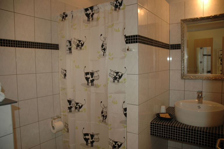 Bathroom 4, Bromølle Kro, Kalundborg
