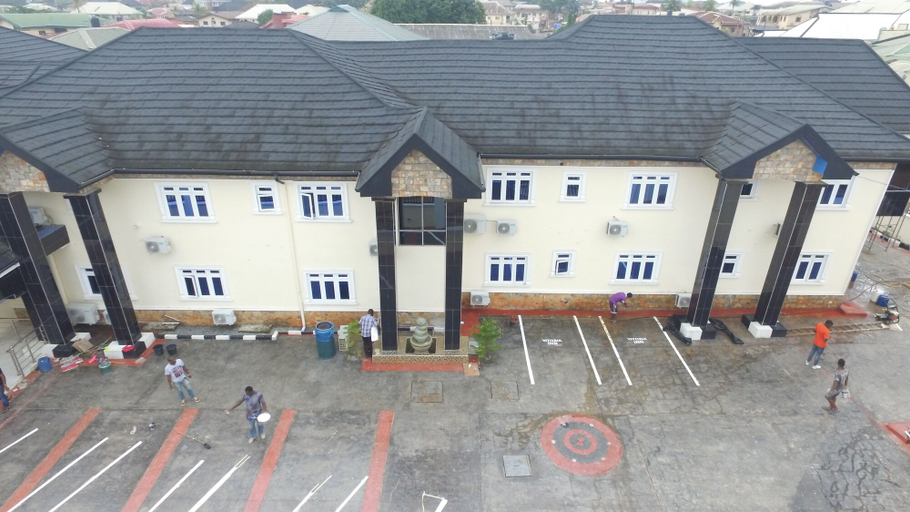 Exterior & Views 2, Victoria Inn Hotel & Suites, Ikpoba-Okha