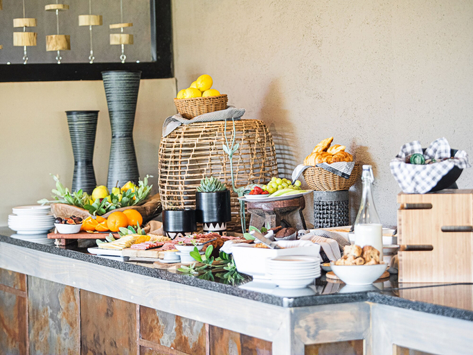 Food & Drinks 5, Mdluli Safari Lodge, Ehlanzeni