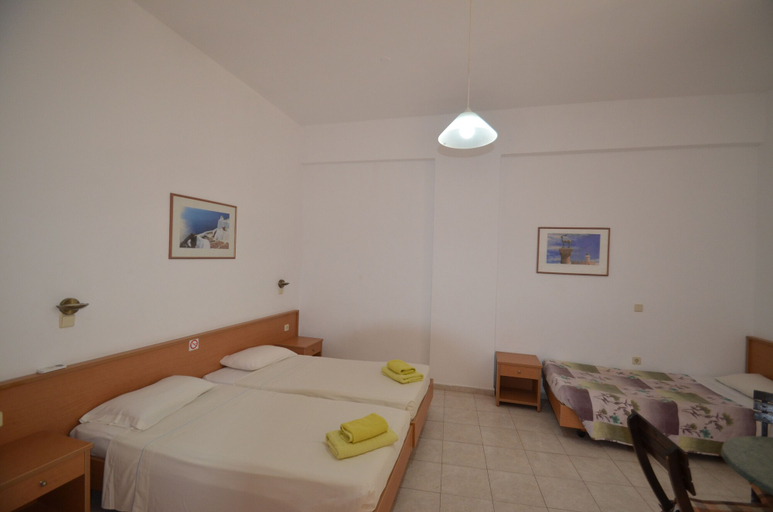 Bedroom 4, Philippos Studios, South Aegean
