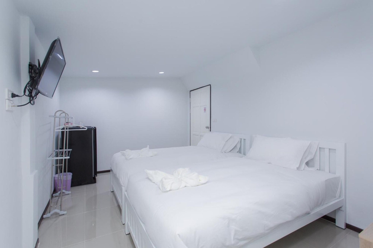 Bedroom 2, NK Guesthouse 2, Khlong Toey
