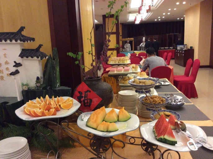 Food & Drinks 4, Jiuhuashan Center Hotel, Chizhou